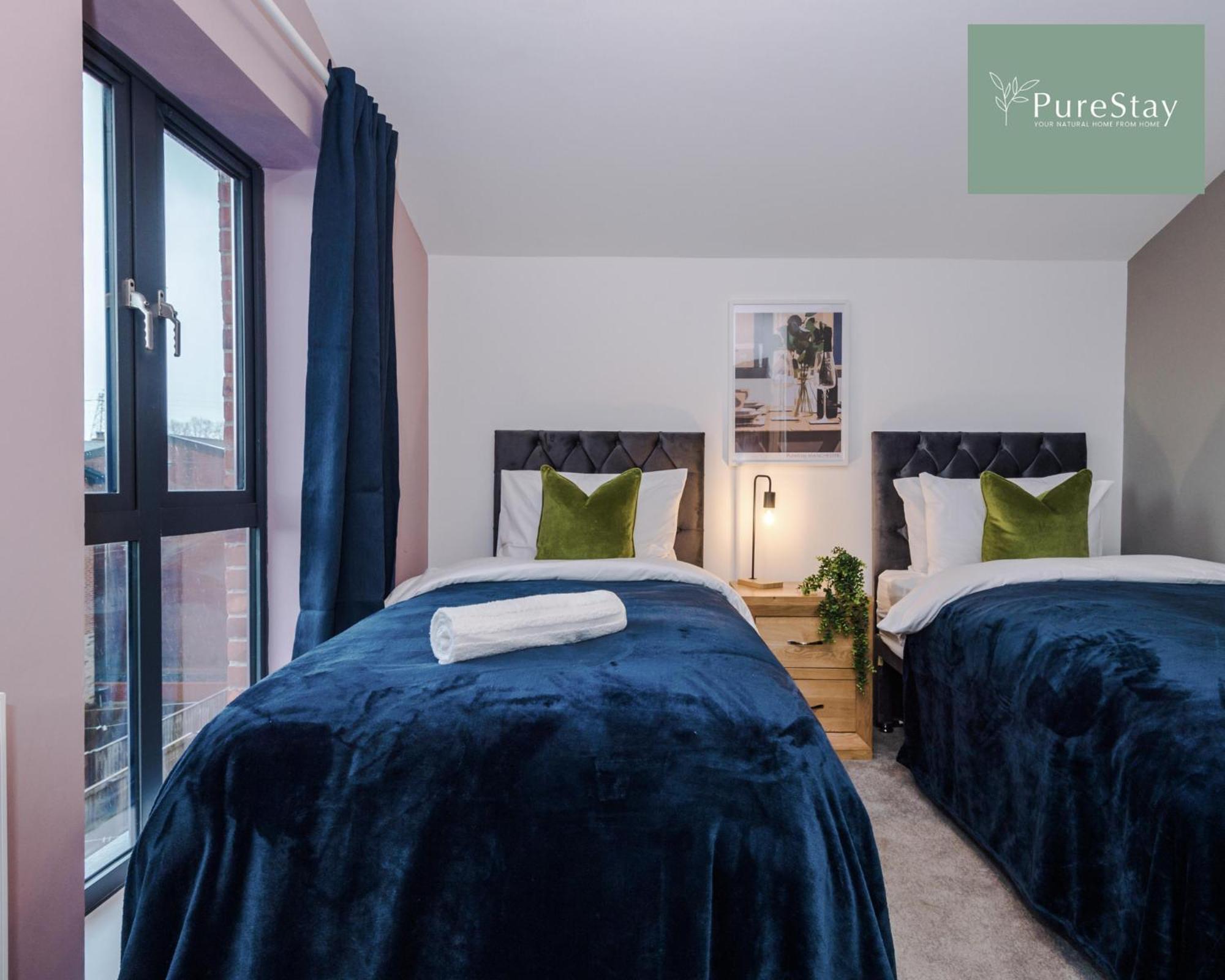 Stunning Five Bedroom Manchester House With Free Parking By Purestay Short Lets & Serviced Accommodation Екстериор снимка