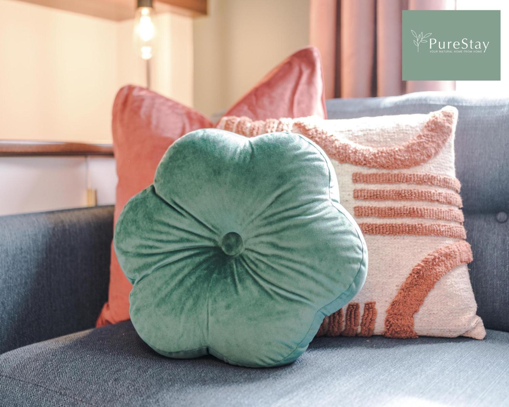 Stunning Five Bedroom Manchester House With Free Parking By Purestay Short Lets & Serviced Accommodation Екстериор снимка