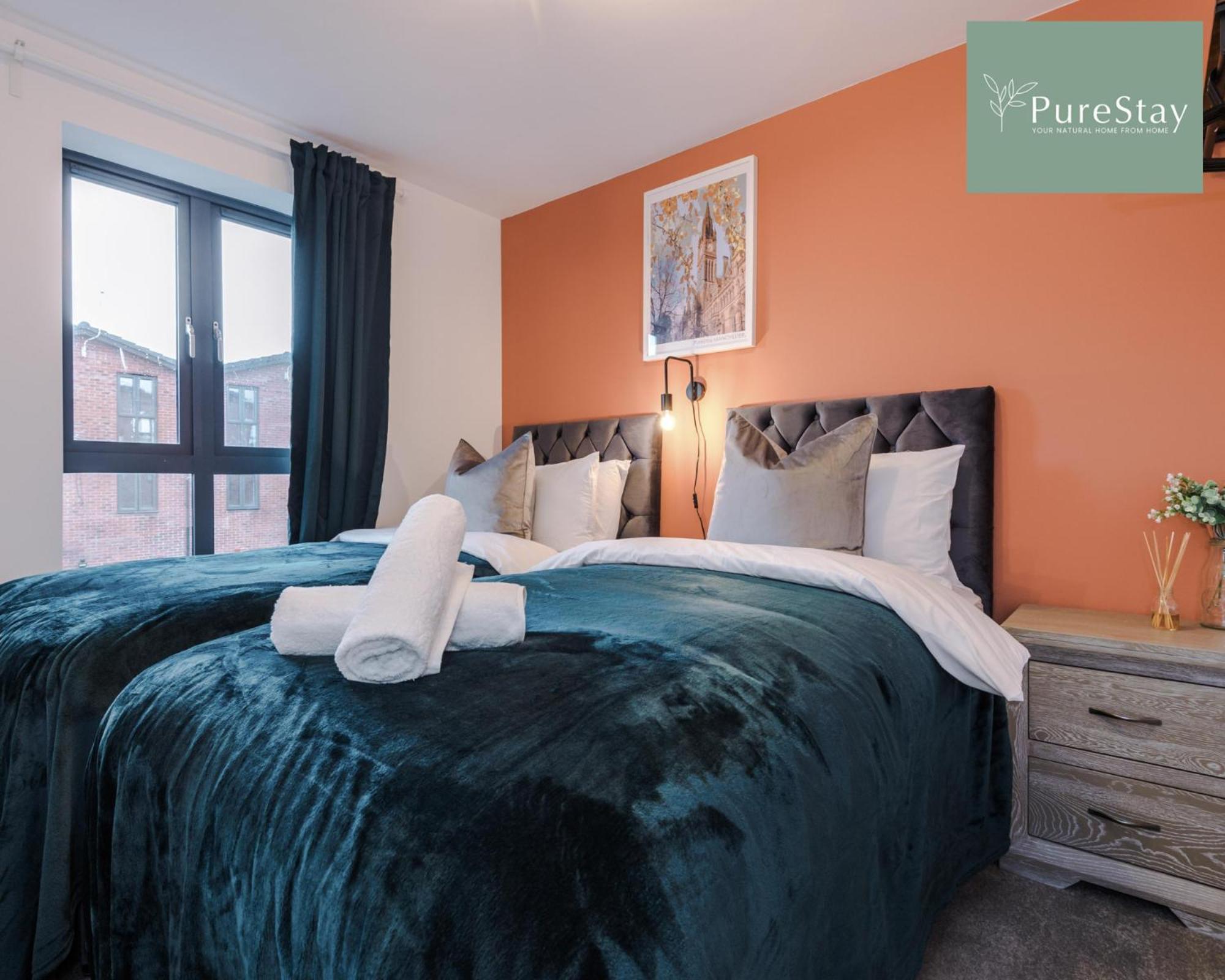 Stunning Five Bedroom Manchester House With Free Parking By Purestay Short Lets & Serviced Accommodation Екстериор снимка